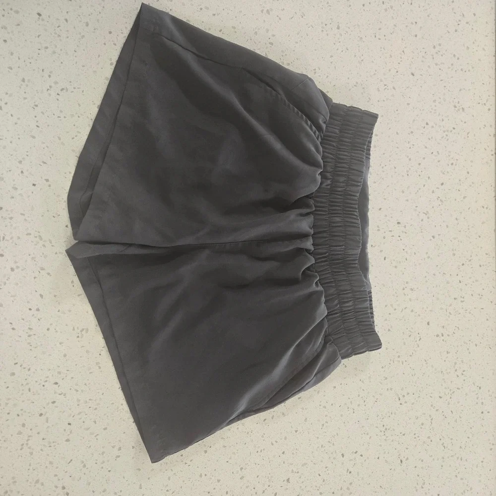 Mier Shorts Womens Medium Athletic Running Charcoal Gray Elastic Waist Pockets